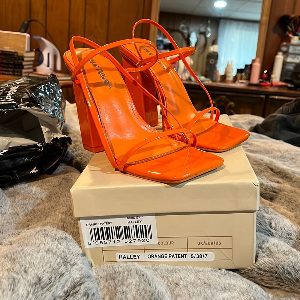 🍊Public desire orange halley heels🧡